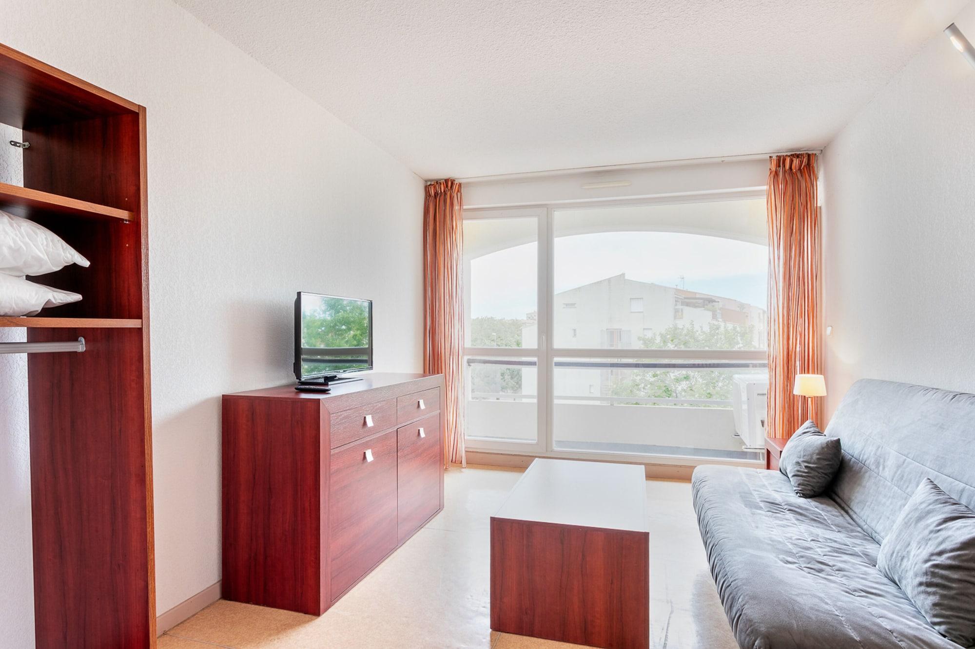 Vacanceole - Residence Le Saint Clair Agde Εξωτερικό φωτογραφία