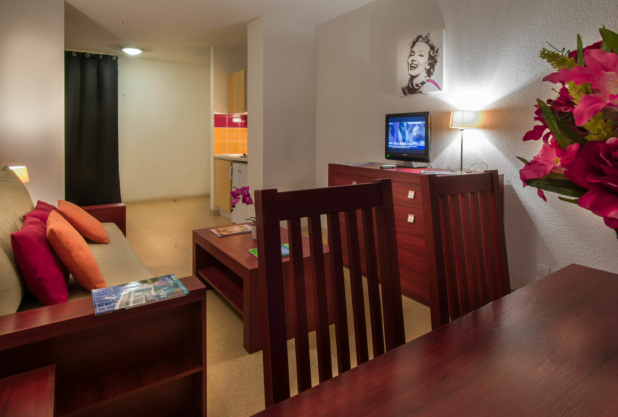 Vacanceole - Residence Le Saint Clair Agde Εξωτερικό φωτογραφία